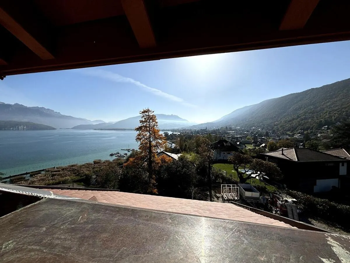 Stylish Duplex With Panoramic Lake View Sevrier 0*,  France