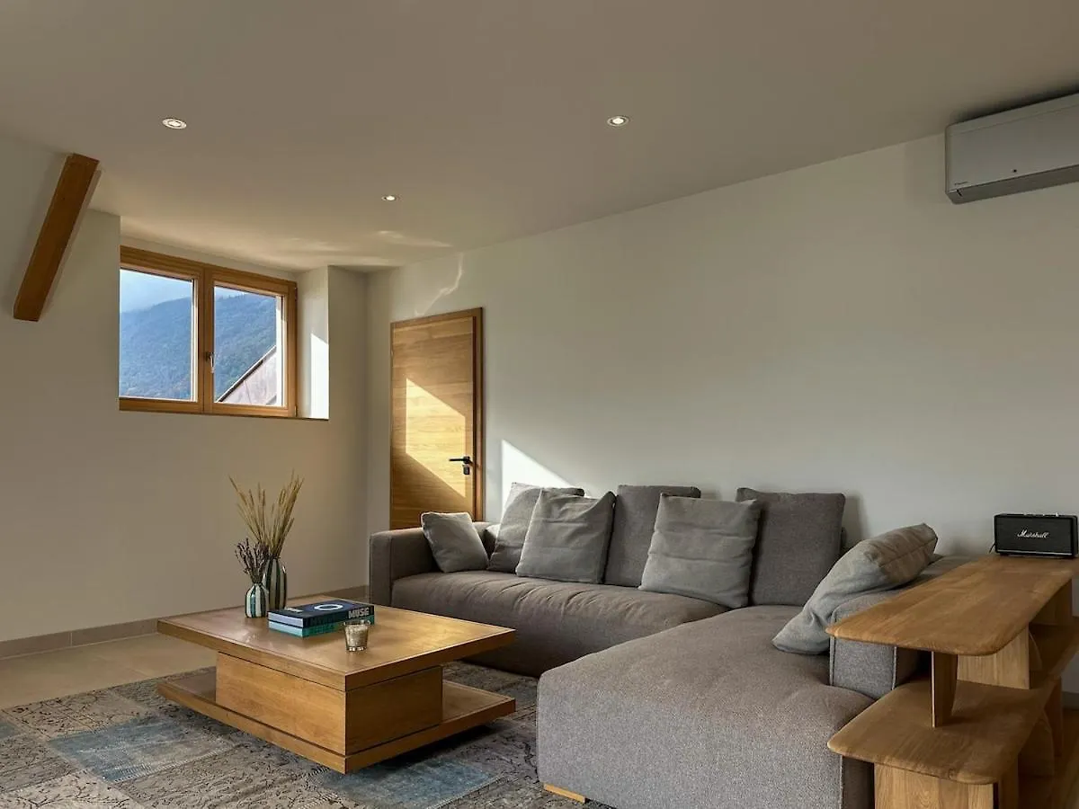 Stylish Duplex With Panoramic Lake View Sevrier