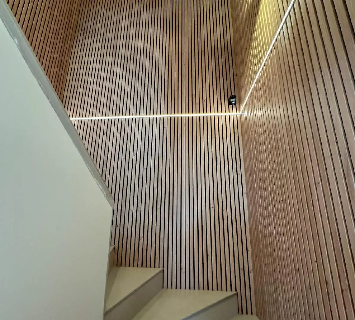 Stylish Duplex With Panoramic Lake View Sevrier France